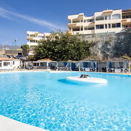 Sueno Azul Front アパート カジャオ・サルバヘ