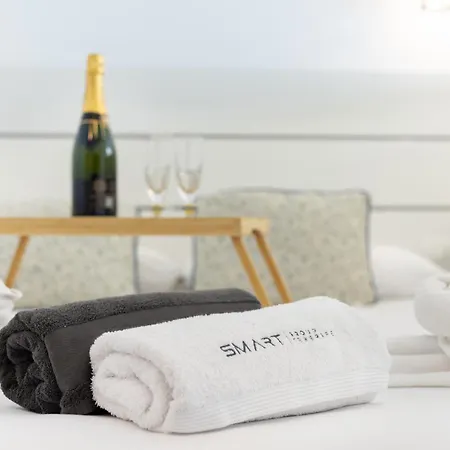 Sueno Azul Front アパート