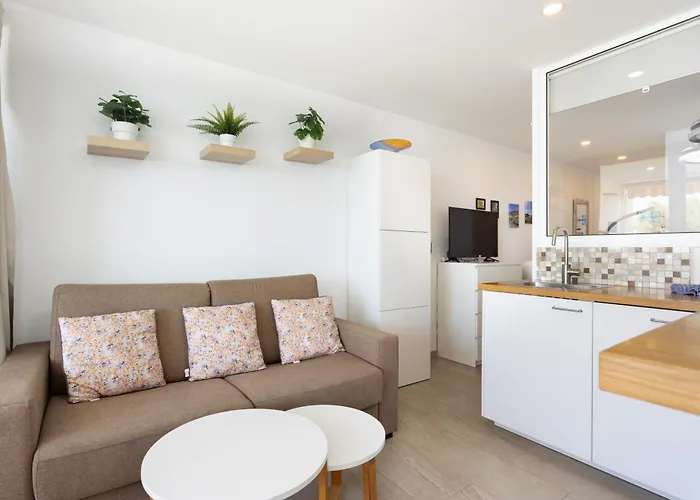 Sueño Azul Front * Callao Salvaje